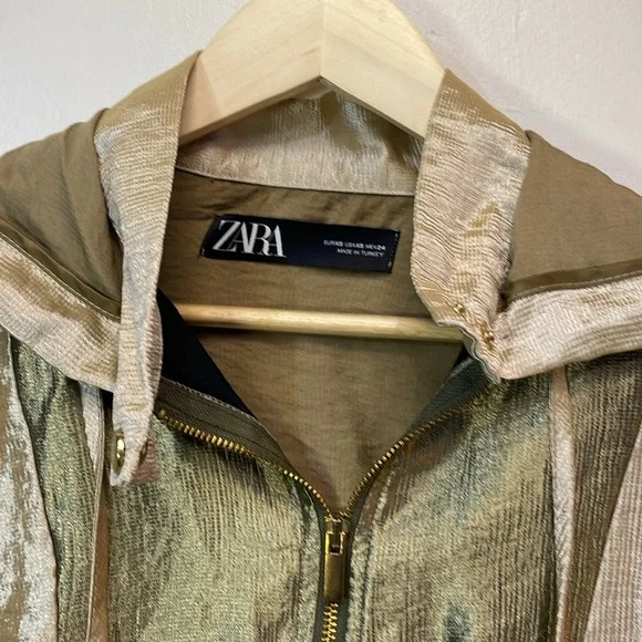 ZARA Shimmering 3 Tone Zip Front Light Jacket -XS-#0013 - Picture 4 of 8